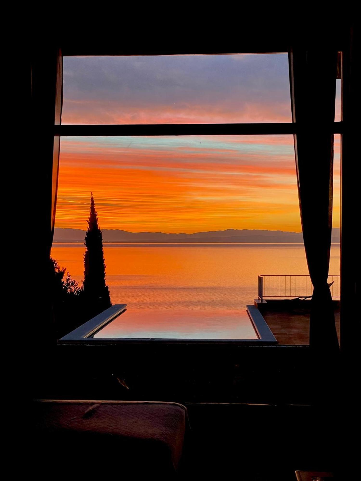 Villa Lovran - 150M To The Beach - Infinity Pool - Incredible Sea View - Fitness Room Exterior photo