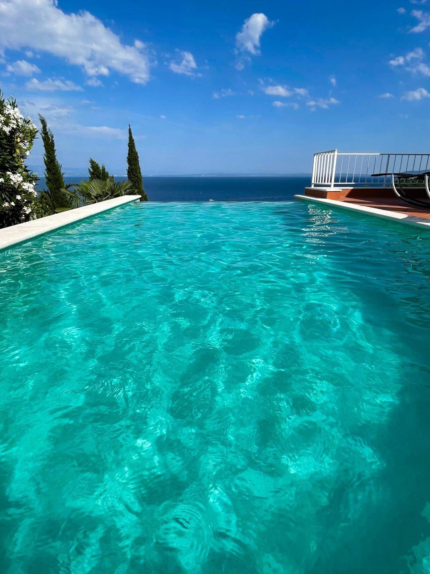 Villa Lovran - 150M To The Beach - Infinity Pool - Incredible Sea View - Fitness Room Exterior photo
