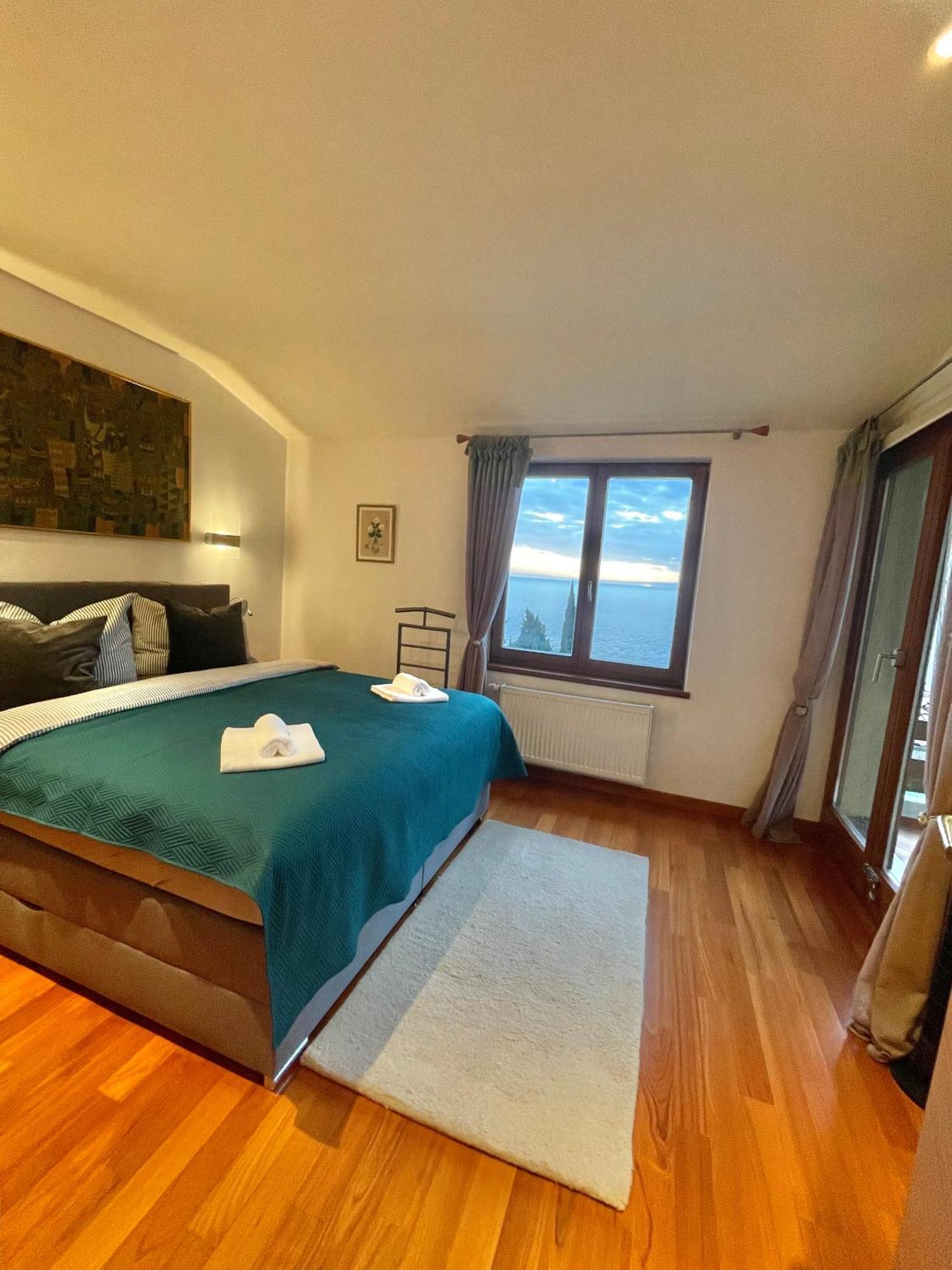 Villa Lovran - 150M To The Beach - Infinity Pool - Incredible Sea View - Fitness Room Exterior photo
