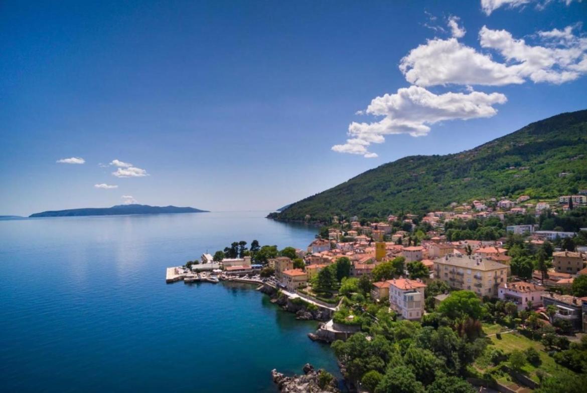 Villa Lovran - 150M To The Beach - Infinity Pool - Incredible Sea View - Fitness Room Exterior photo